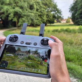 drone-afstandsbediening-navigator drone besturing door piloot